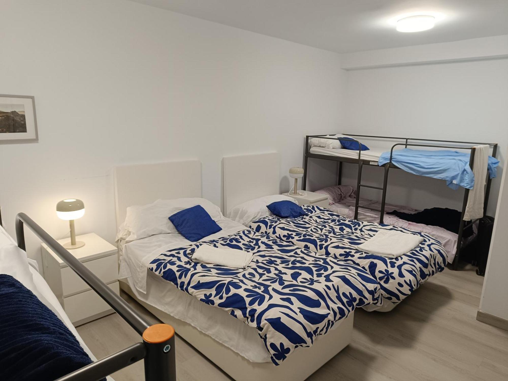 -Hostel Latimoamericano Masculino II Madryt Zewnętrze zdjęcie